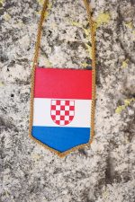 Autozastavica Povijesna zastava Hrvatske 210 1